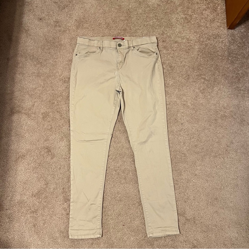 Union Bay Skinny Khaki Pants